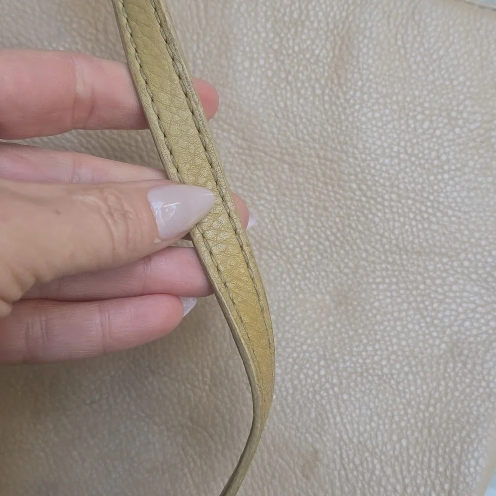 Vintage Kate Spade Beige Leather Shoulder Crossbody Street Bag tan